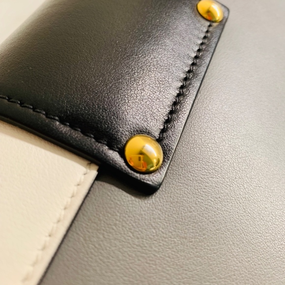 SOLD - Prada City Ribbon Bag PRISTINE Condition - Picture 3 of 8